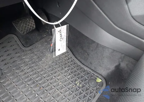 2025 Volkswagen Taos 1.5T Sel из США, поврежденный, VIN 3VV4C7B21SM020937